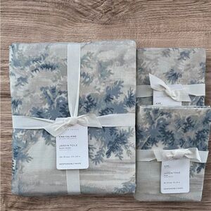 NEW Pottery Barn Jardin Toile Duvet King/California King & Two Euro  Shams